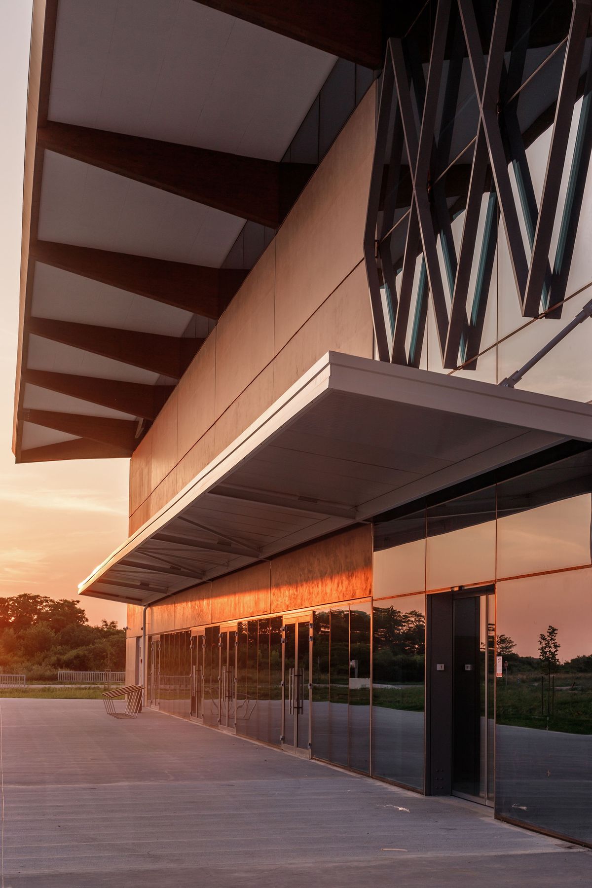 Gospodarski centar Osječko-baranjske županije – Sajamska zgrada - Javni objekti - 3778