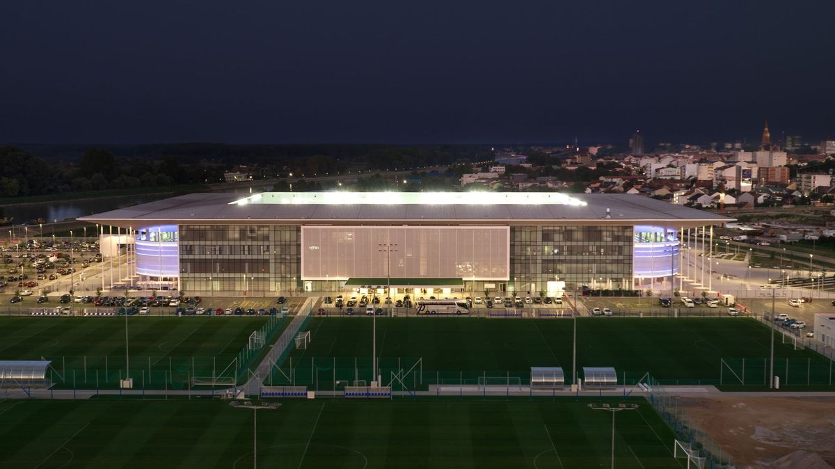 Stadion Opus Arena - Javni objekti - 3754