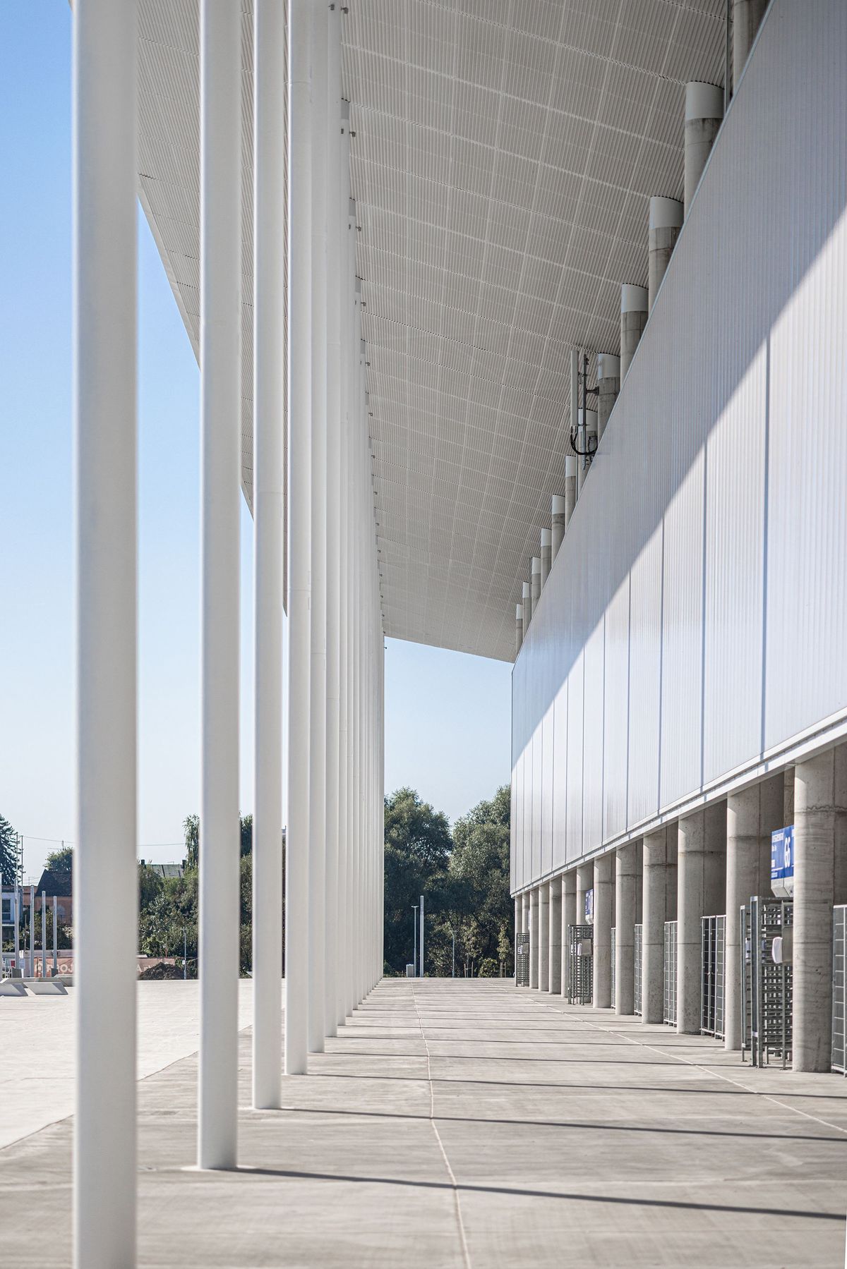 Stadion Opus Arena - Javni objekti - 3757