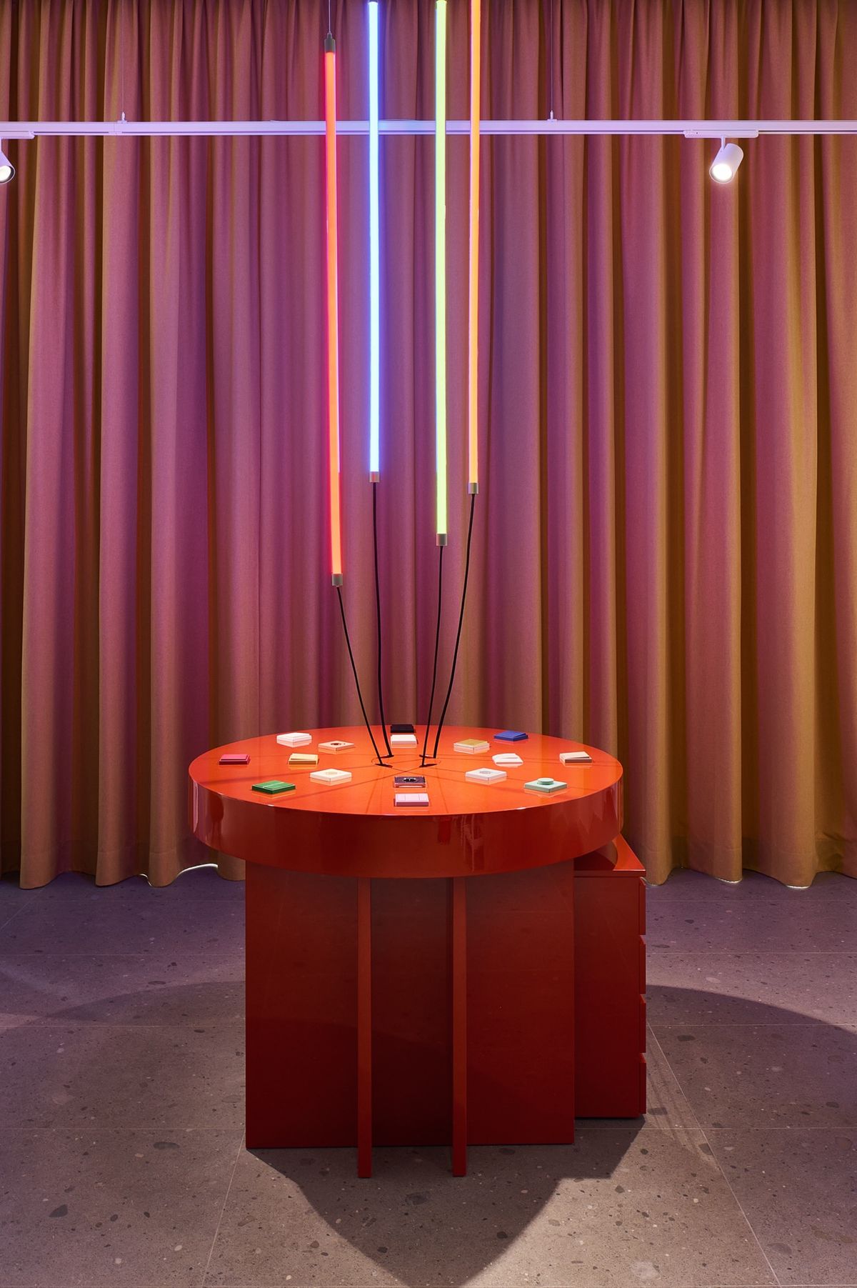 Fercera showroom - Trgovački objekti - 346