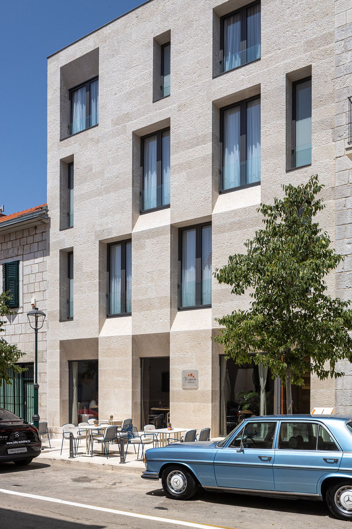 Hotel Emotheo - Ugostiteljski objekti - 3805