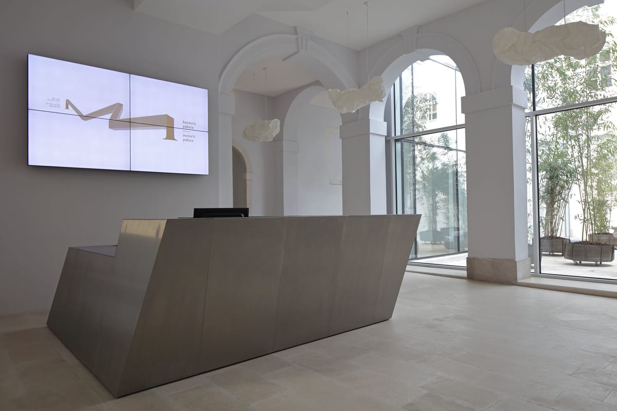 Kneževa palača - Javni objekti - 3868