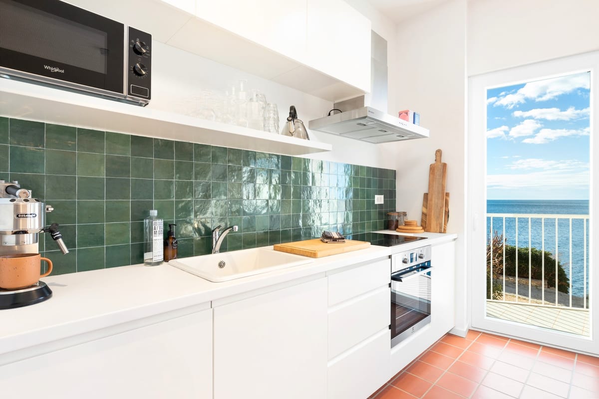 Kuća s intimnim dvorištem u Milni - Vikendice i kuće za odmor - 3975