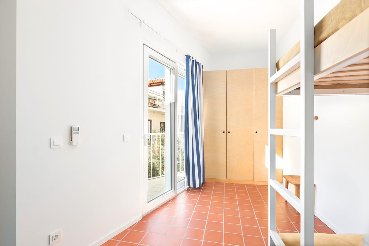 Kuća s intimnim dvorištem u Milni - Vikendice i kuće za odmor - 3980