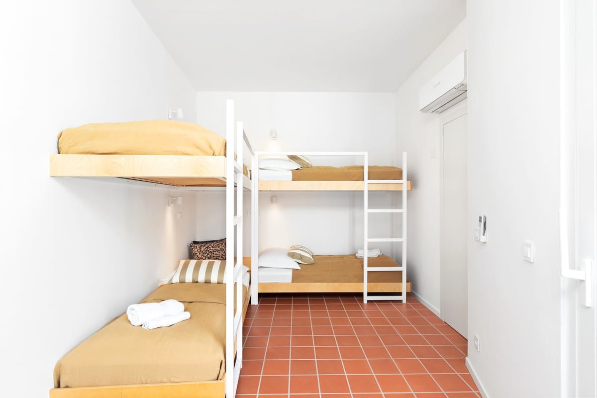 Kuća s intimnim dvorištem u Milni - Vikendice i kuće za odmor - 3979