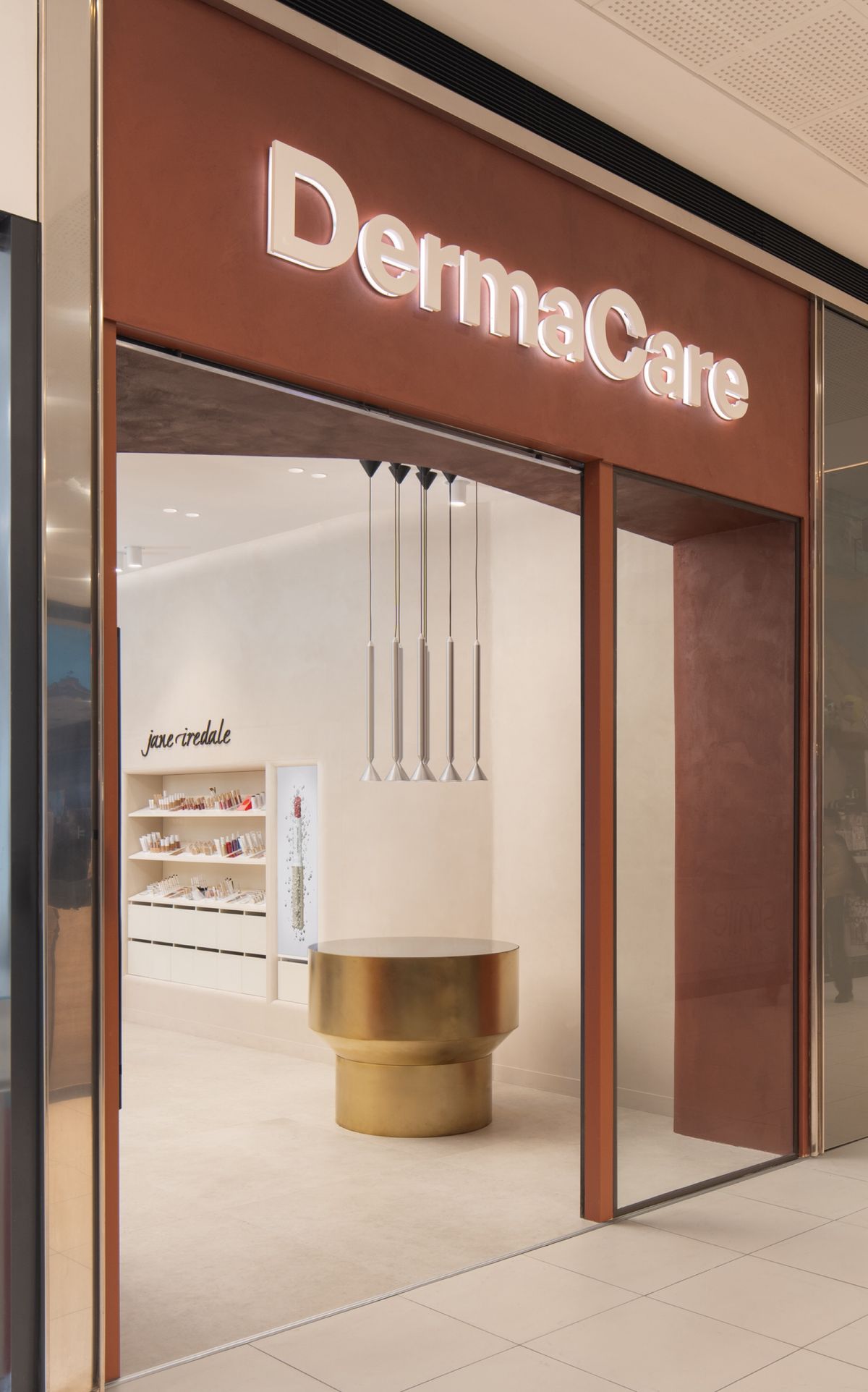 DermaCare beauty centar - Trgovački objekti - 366