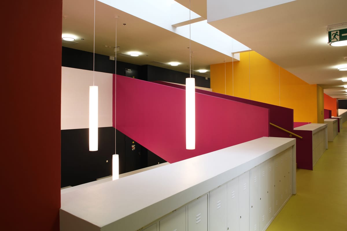 Osnovna škola na Vrbanima - Javni objekti - 4006