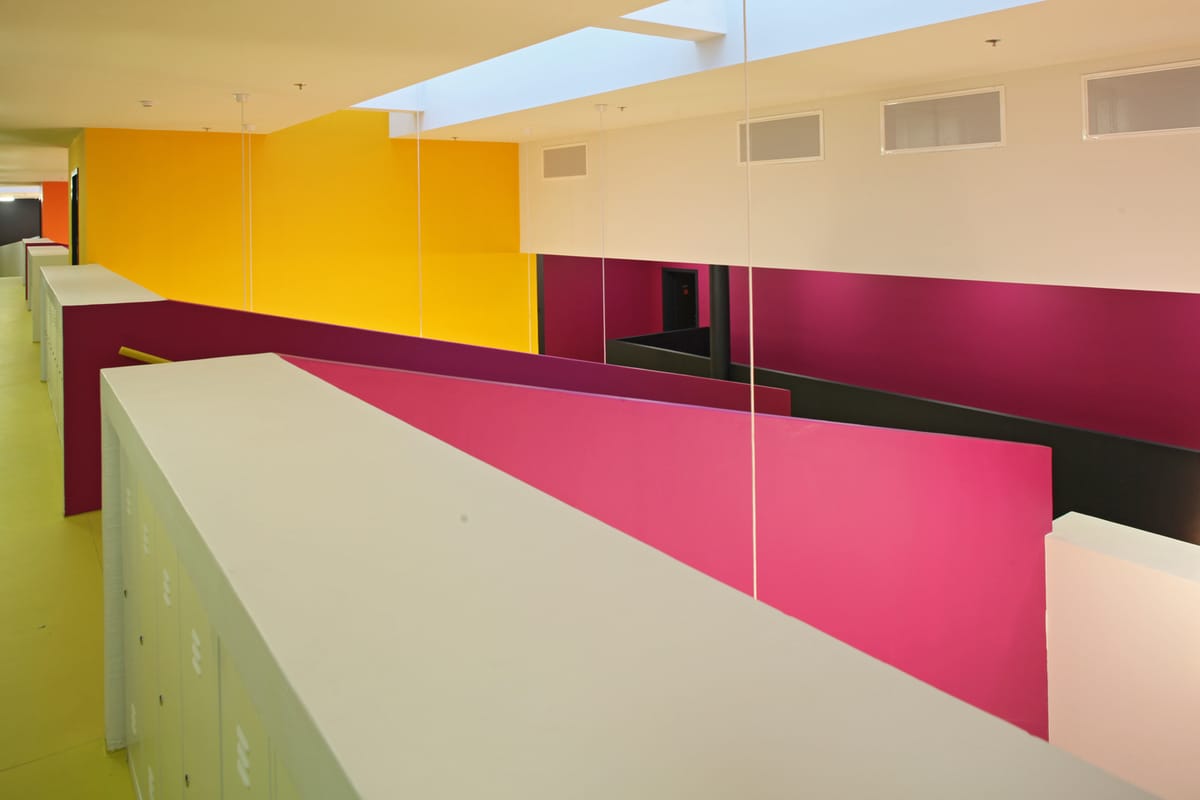 Osnovna škola na Vrbanima - Javni objekti - 4010