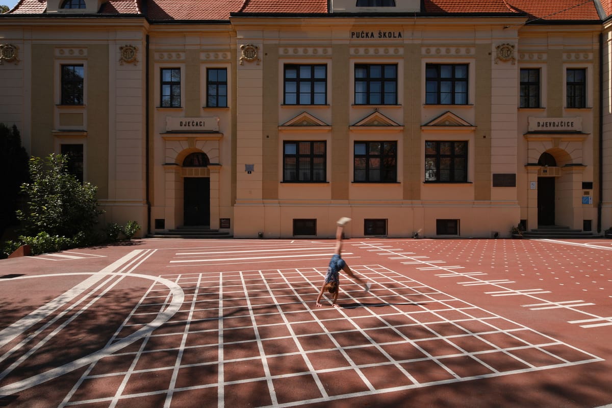 Školski trg Krapina - Javni objekti - 4185