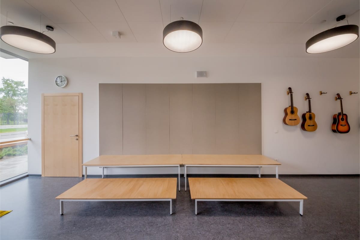 Američka međunarodna škola, Zagreb - Škole - 4359