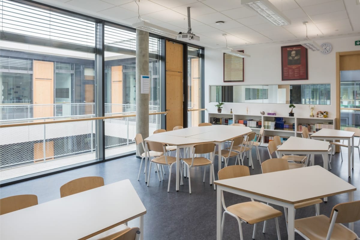 Američka međunarodna škola, Zagreb - Škole - 4367