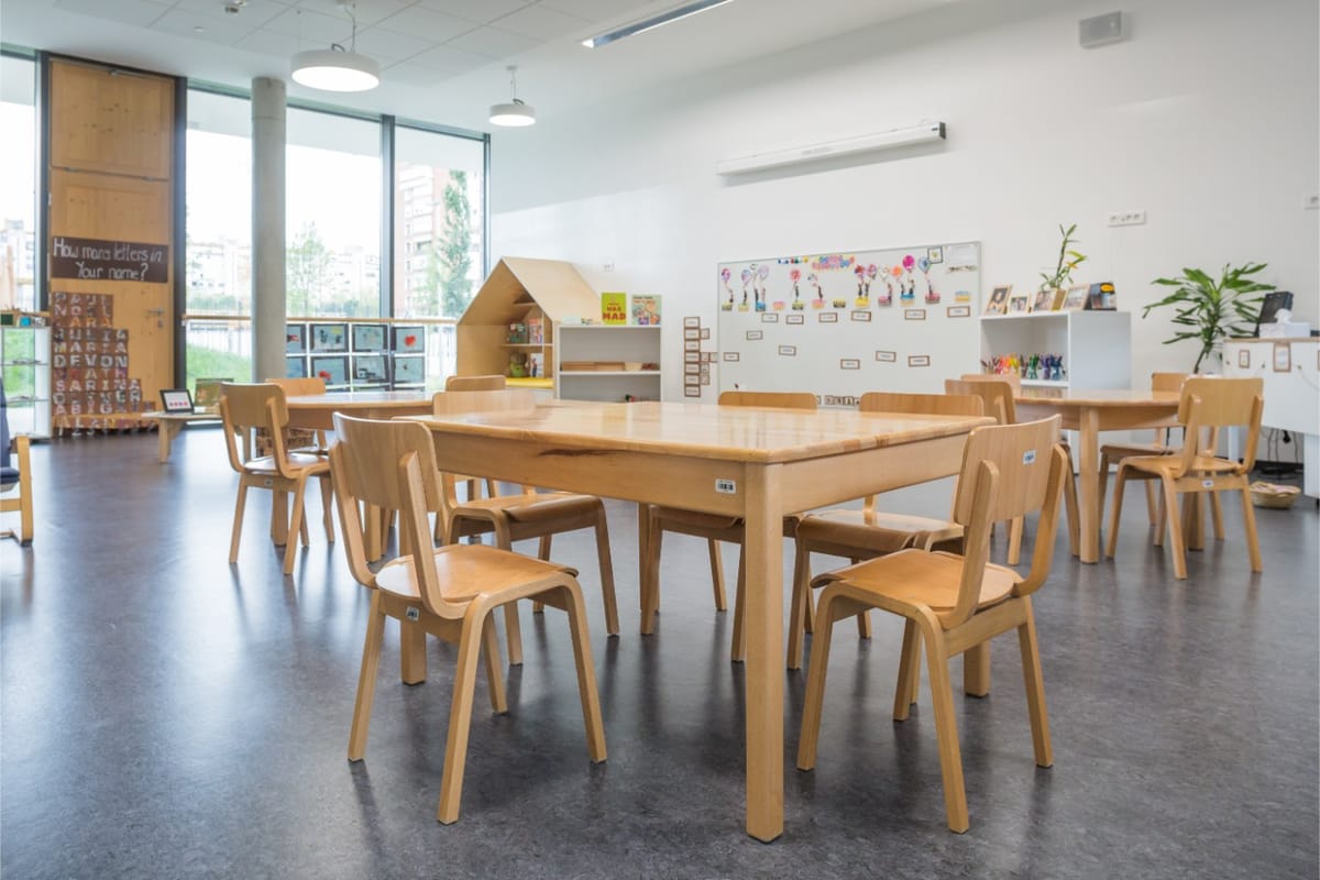 Američka međunarodna škola, Zagreb - Škole - 4358