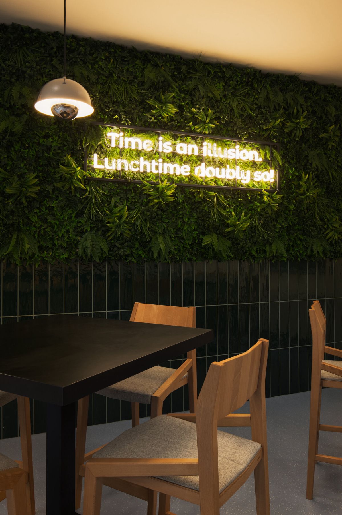 Ured Mireo - Poslovni prostori - 406