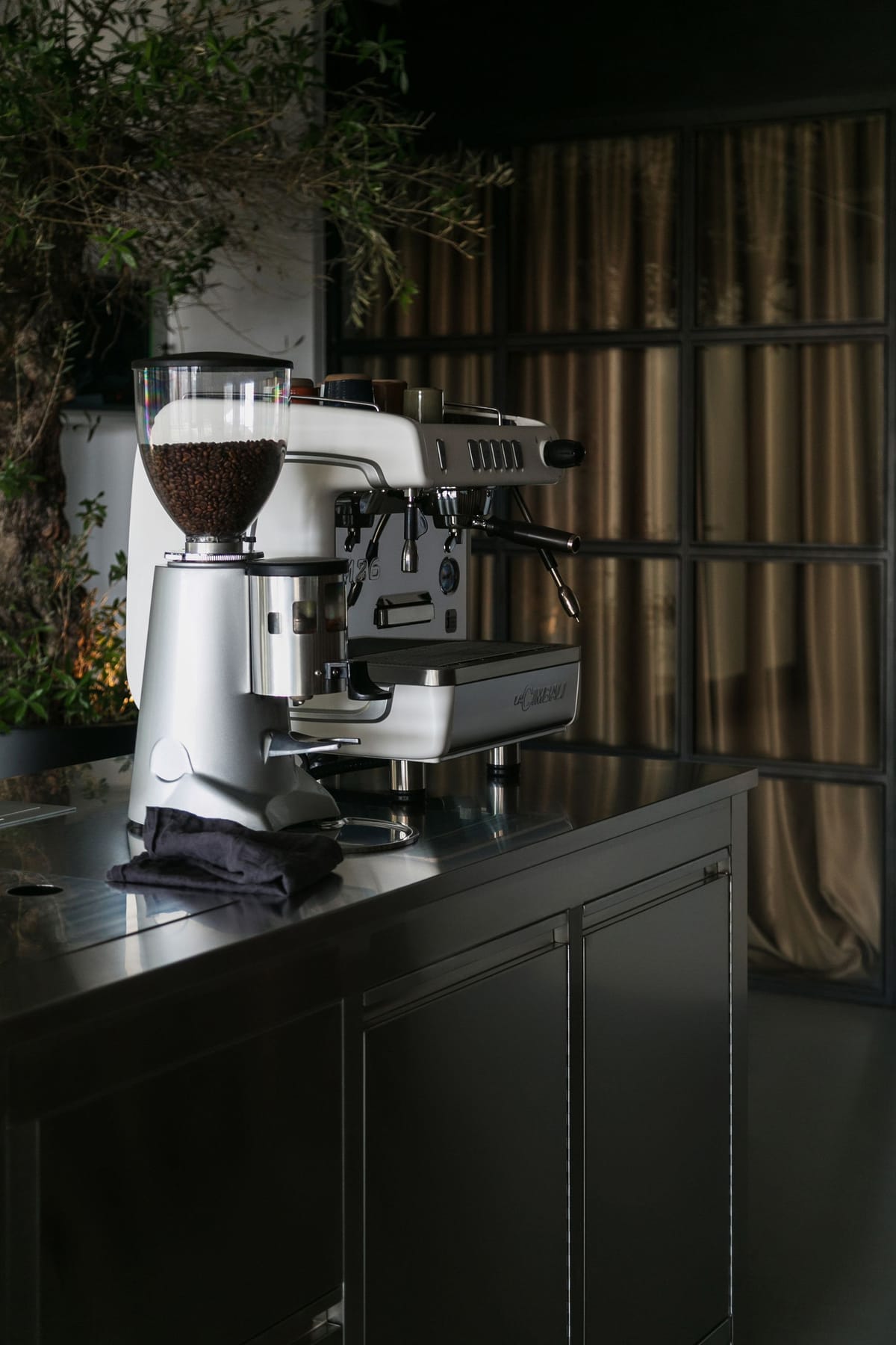 Transformacija industrijskog prostora u suvremeni ured - Uredski i radni prostori - 4680