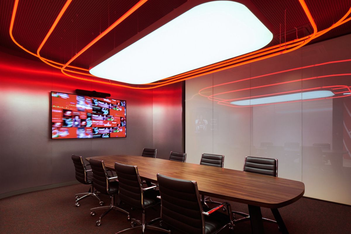 Ured tvrtke za tehnologiju i zabavu - Poslovni prostori - 447