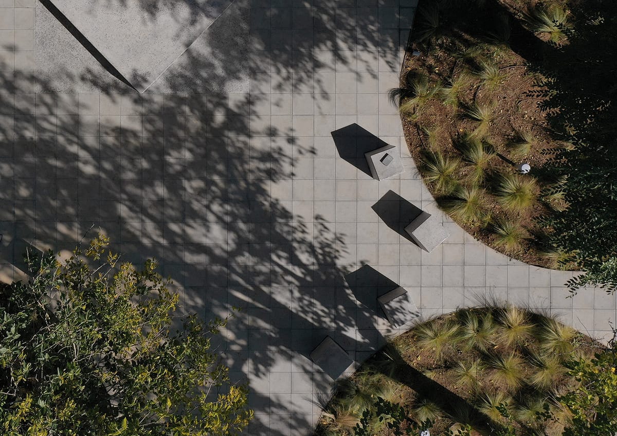 Uređenje javne površine u Raslini - Trgovi i šetališta - 5017