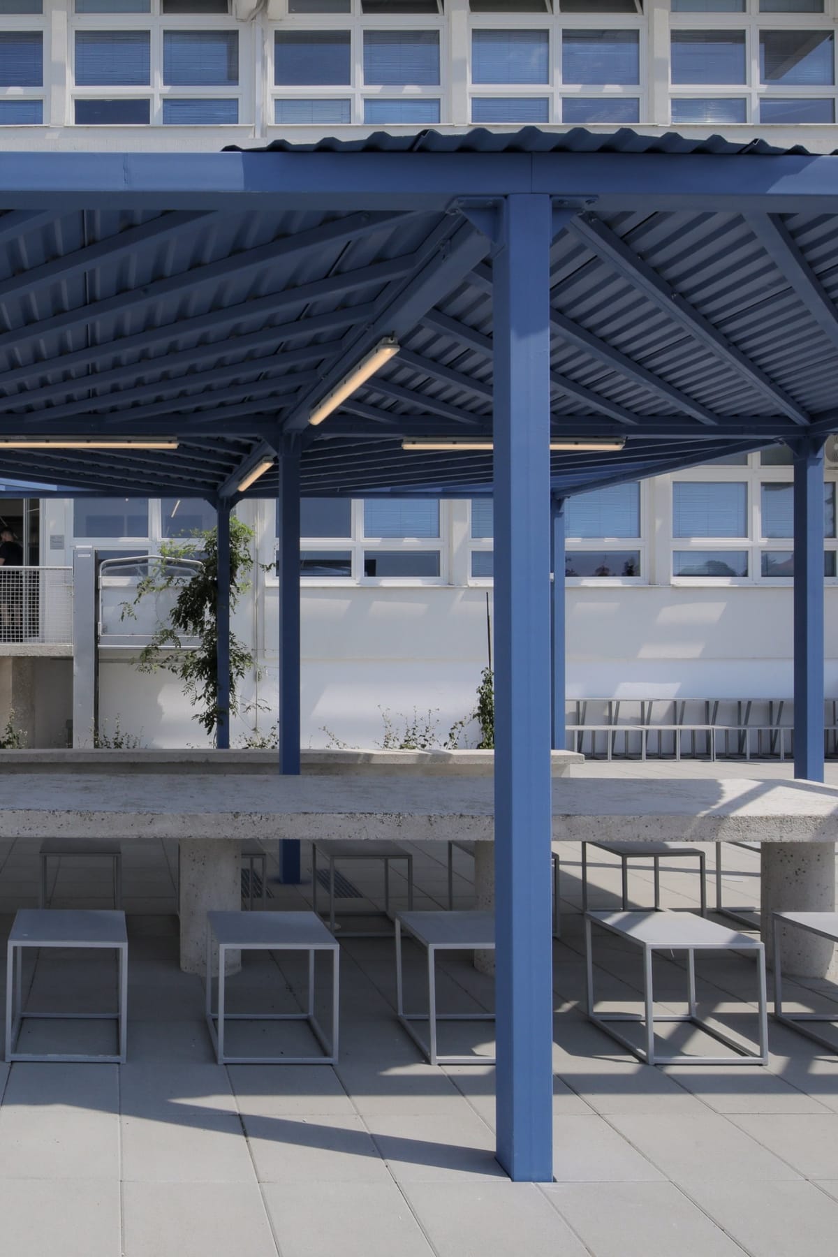 Uređenje učionice i vanjske terase osnovne škole - Škole - 5025