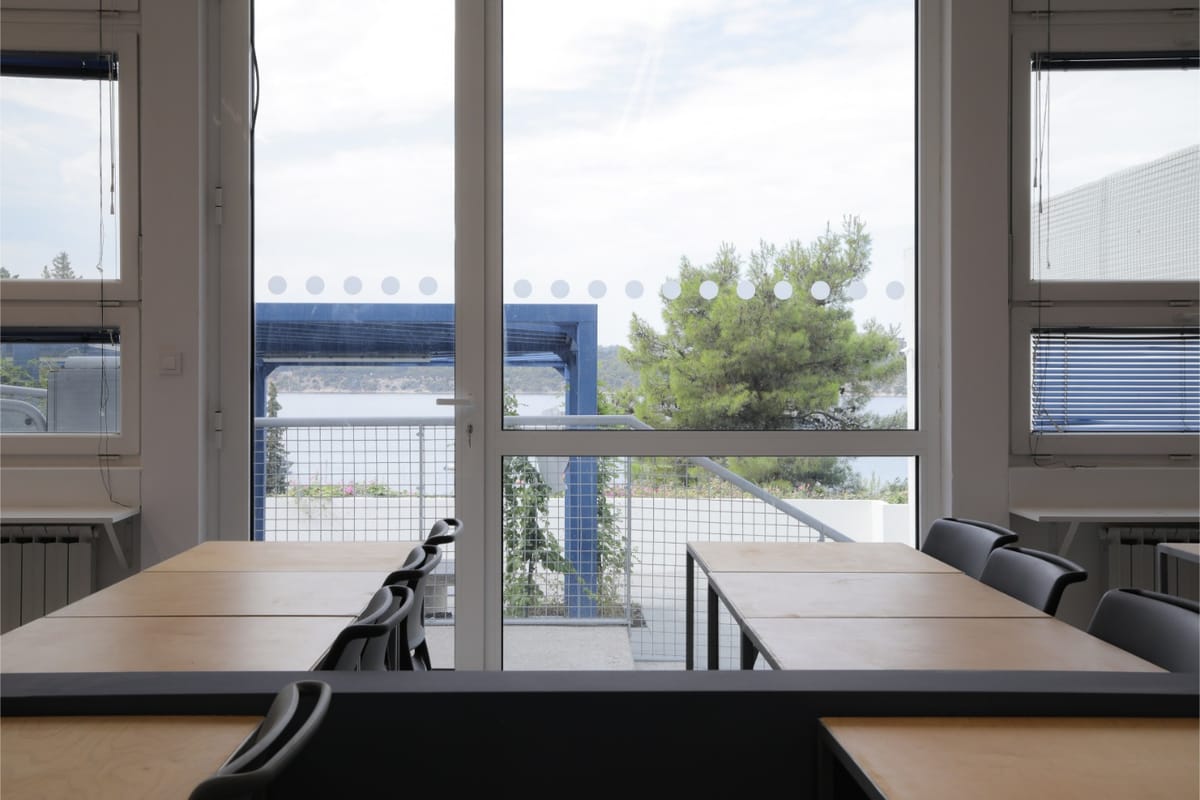 Uređenje učionice i vanjske terase osnovne škole - Škole - 5029