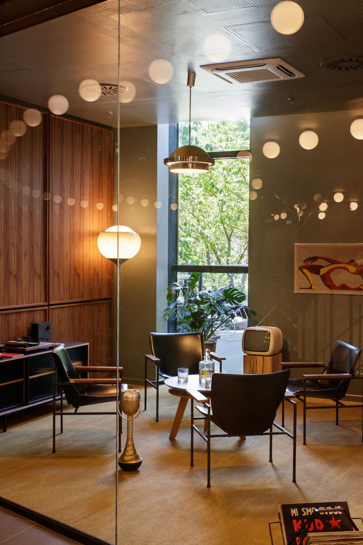 Brigadin Ured - Poslovni prostori - 470