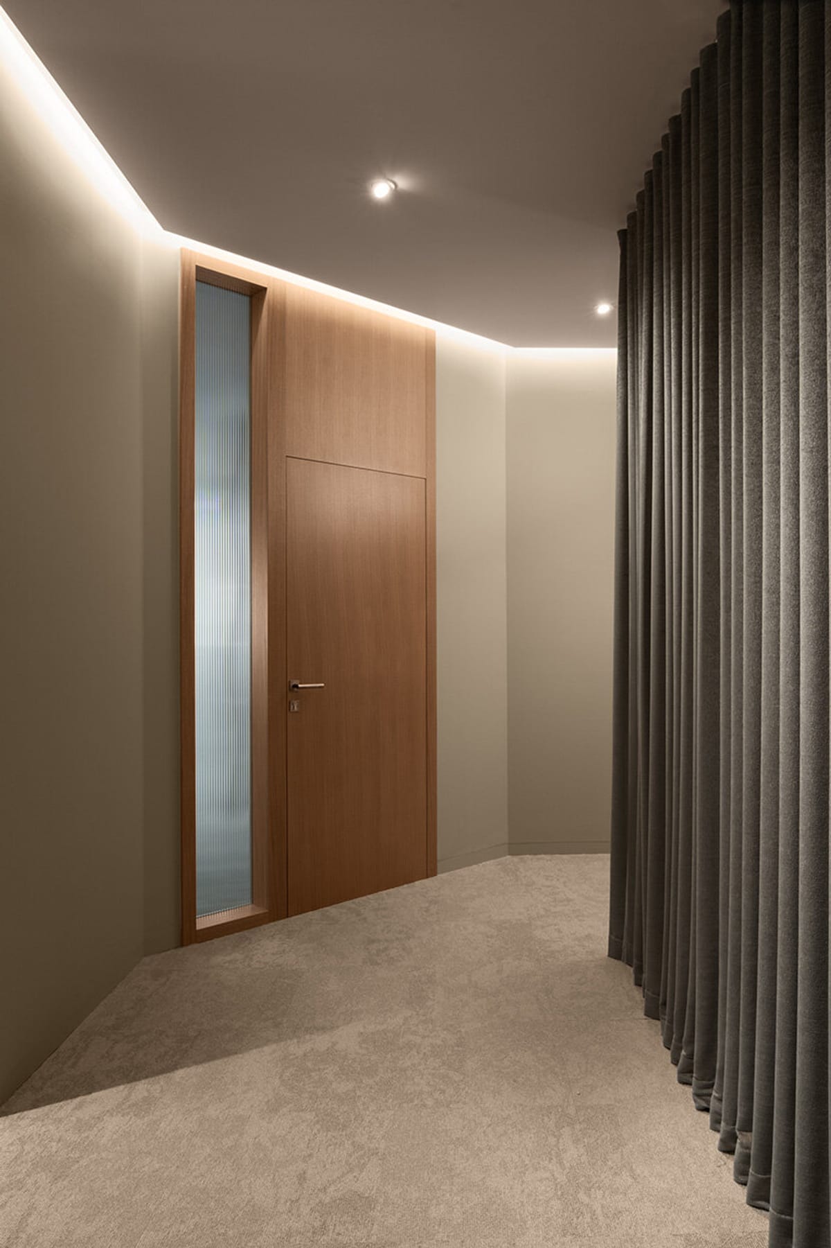 Ured u Ciboninom tornju - Poslovni prostori - 5066