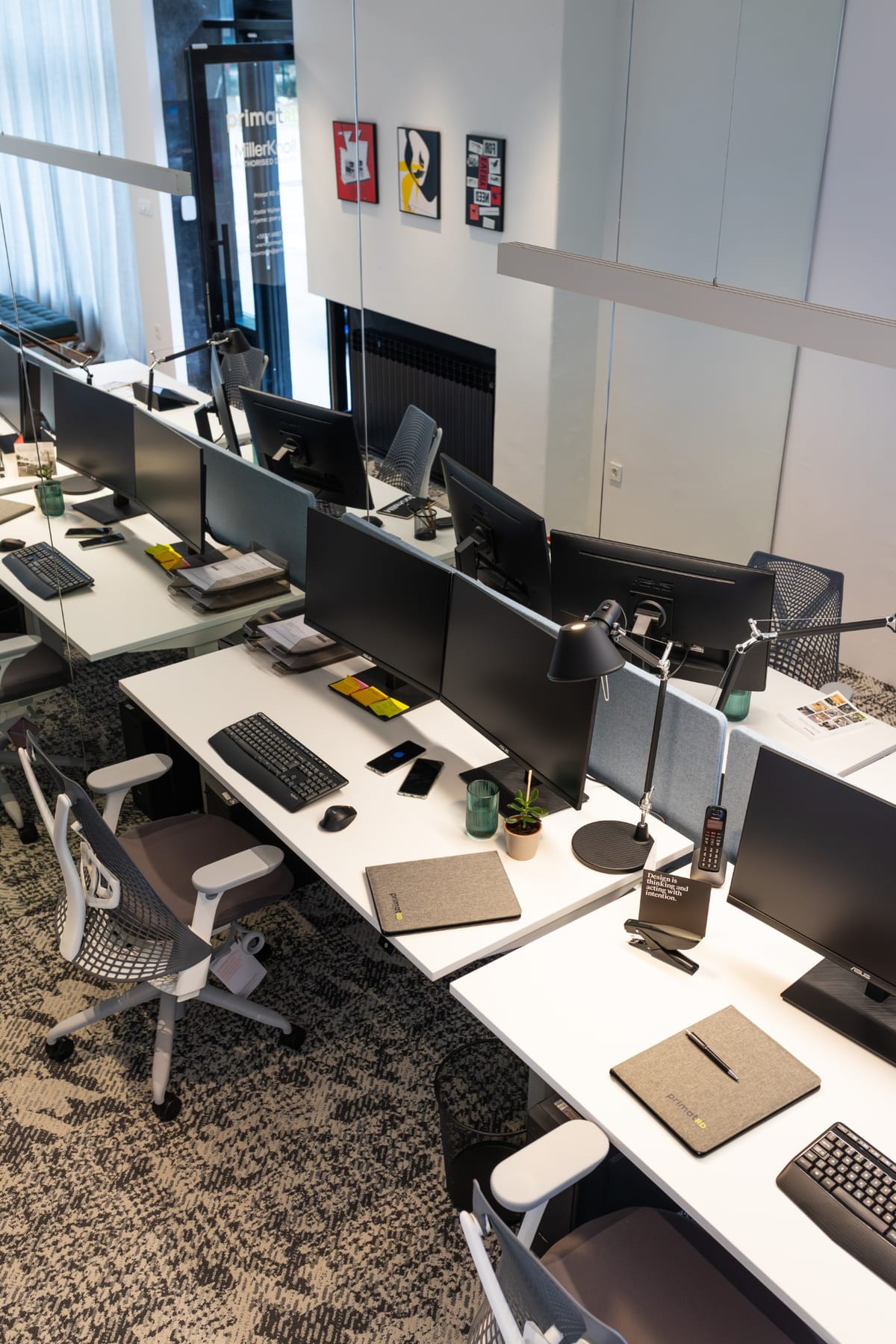 Primat RD Showroom - Design & Build realizacija - Trgovački objekti - 5209