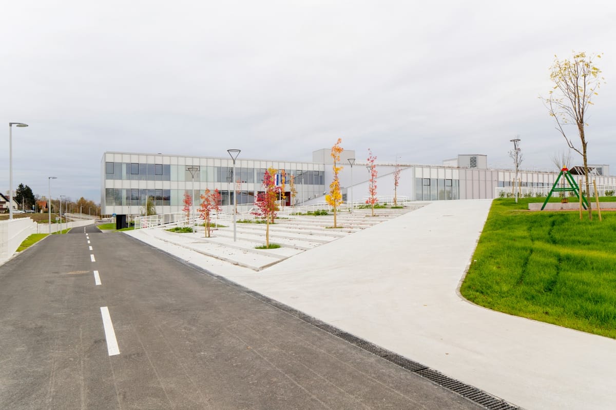 Osnovna škola Ivanja Reka - Škole - 5237