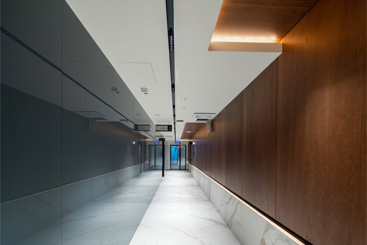 Evolution Tower - Poslovne zgrade - 5309