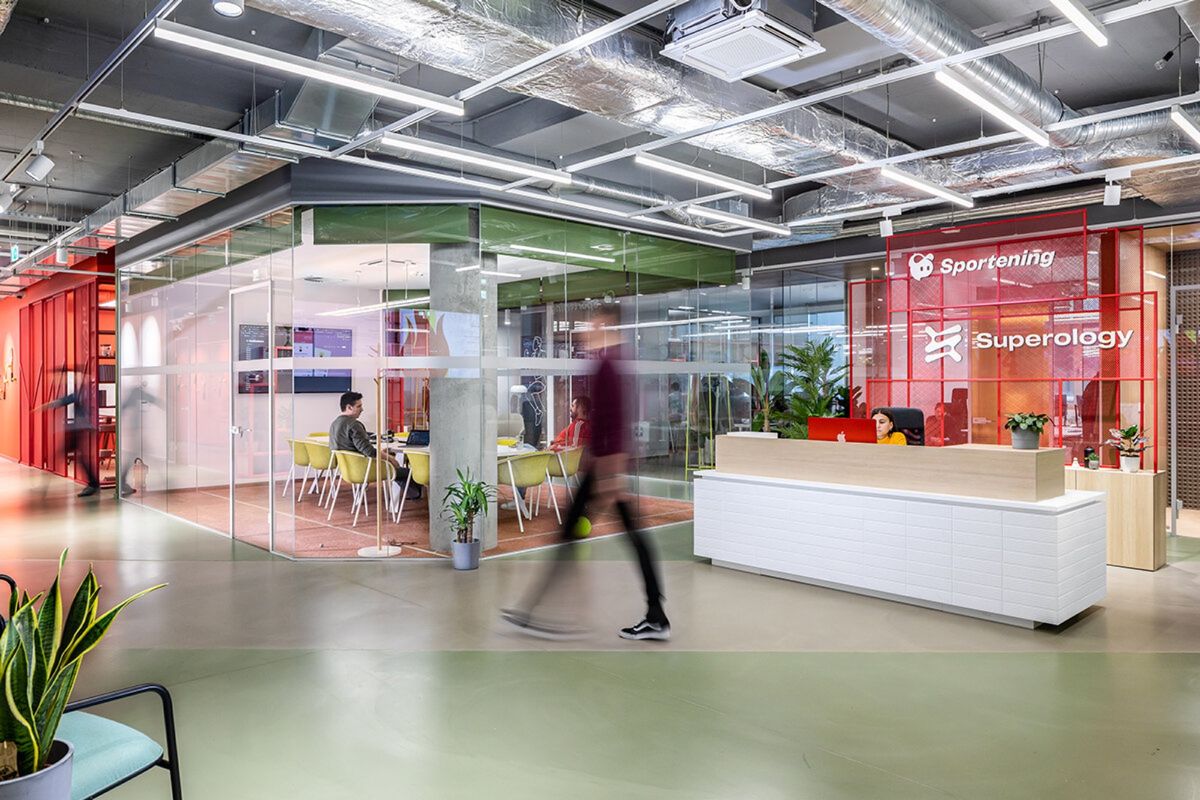 Superology - Poslovni prostori - 494