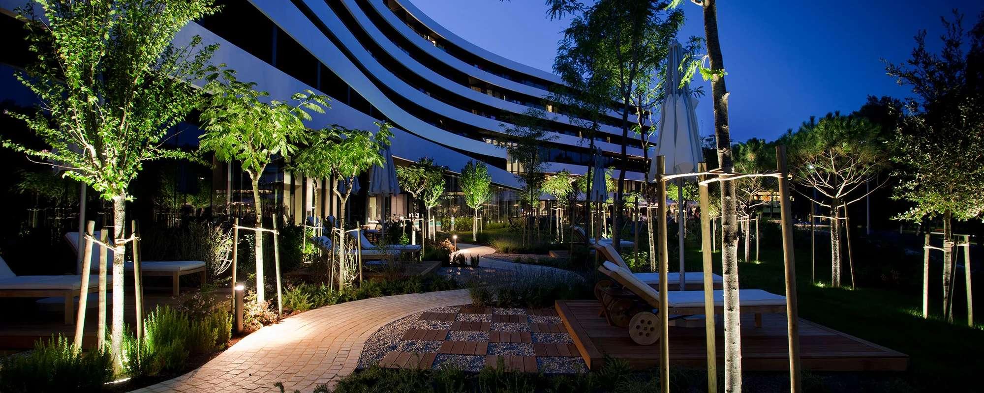 Okoliš - Hotel Lone