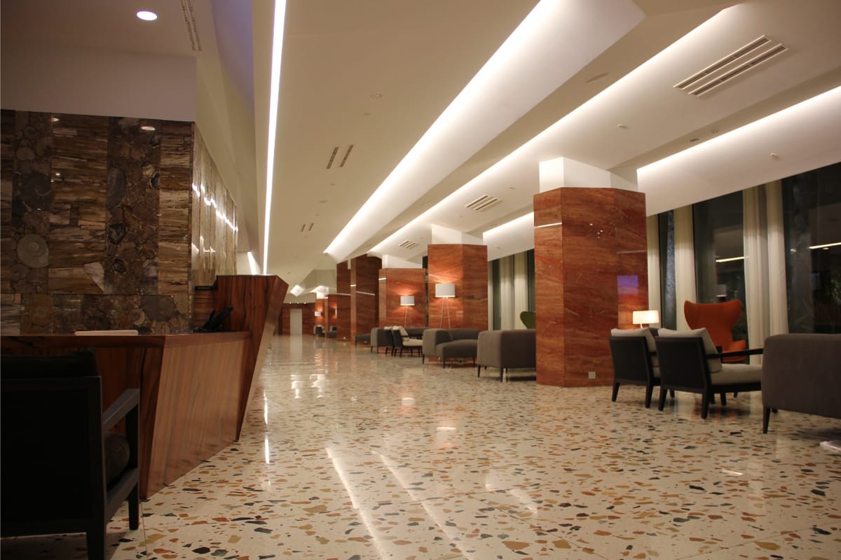 Hotel Bellevue - Hoteli - 5528