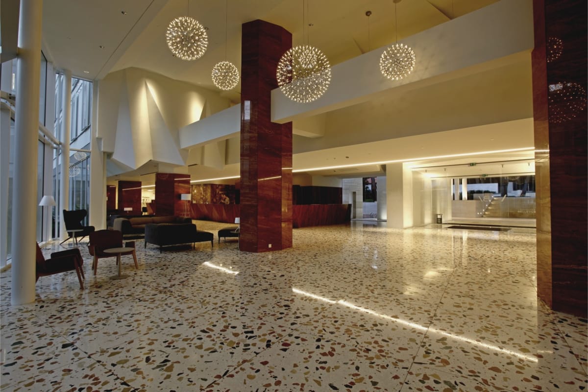 Hotel Bellevue - Hoteli - 5534