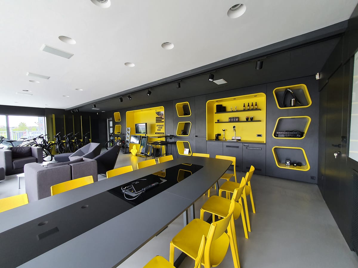 Showroom tvrtke Greyp Bikes - Trgovački objekti - 6144