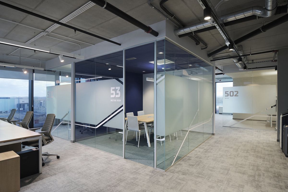 Ured Rimac Technology - Poslovni prostori - 560