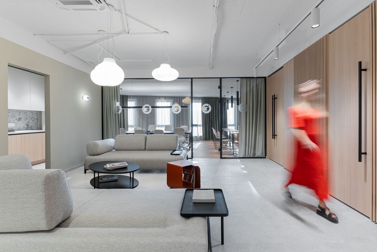 Ured Cool Company - Poslovni prostori - 720