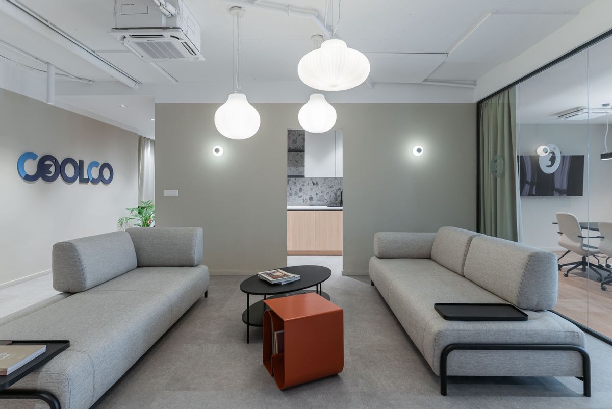 Ured Cool Company - Poslovni prostori - 721