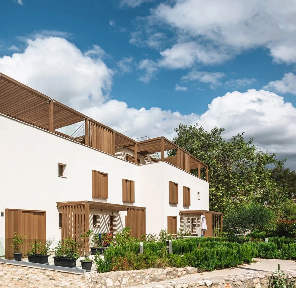 Rehab – reorganizacija i rekonstrukcija višestambene zgrade u Orašcu - Višestambeni objekti - 851