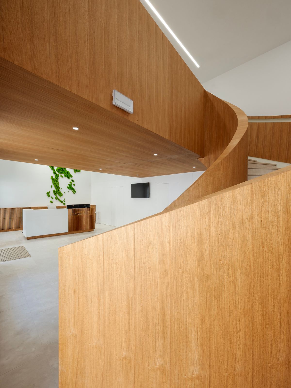 Novi, ljepši ulaz u prostore Primorsko-goranske županije - Javni objekti - 1119