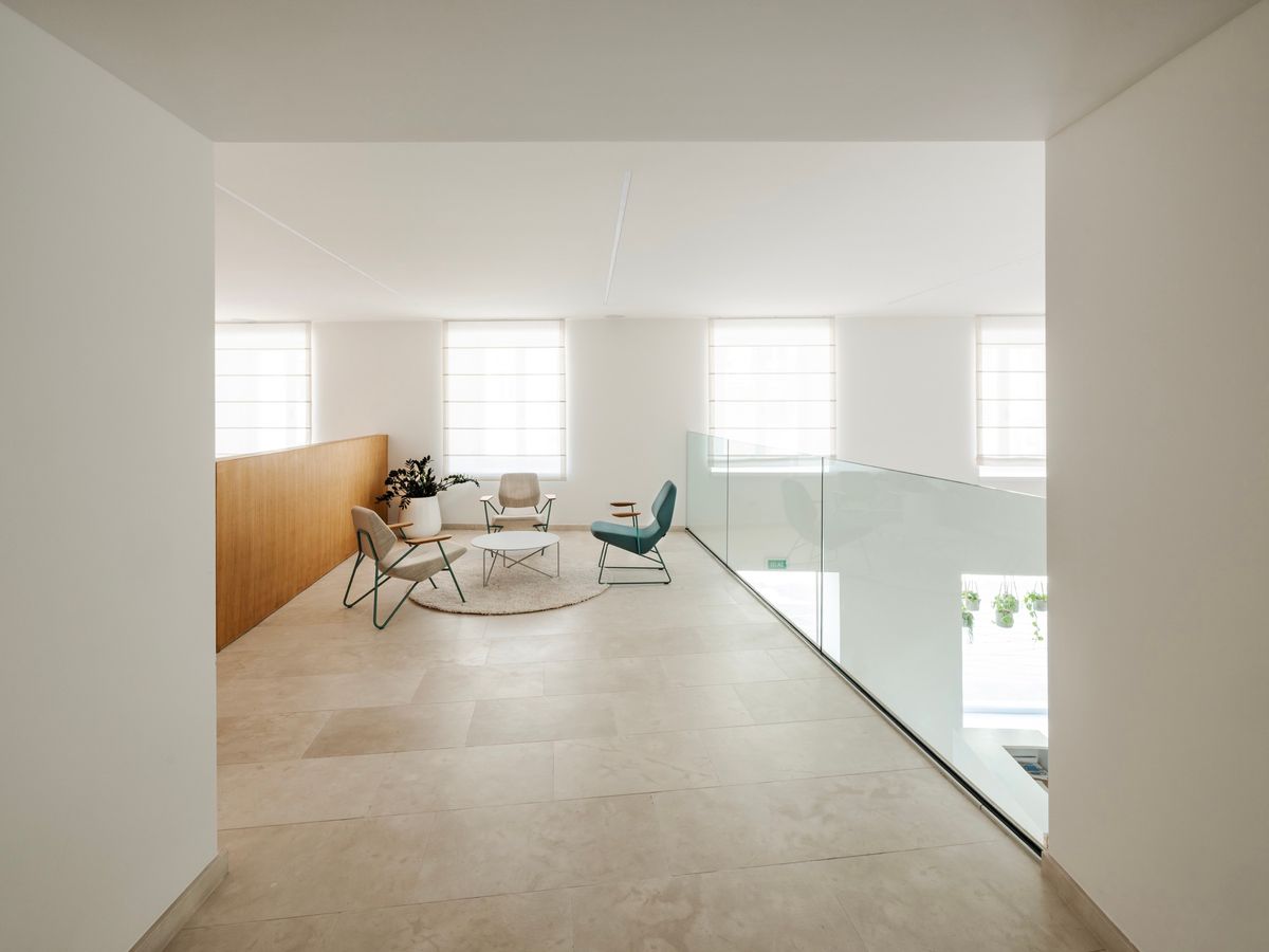 Novi, ljepši ulaz u prostore Primorsko-goranske županije - Javni objekti - 1124