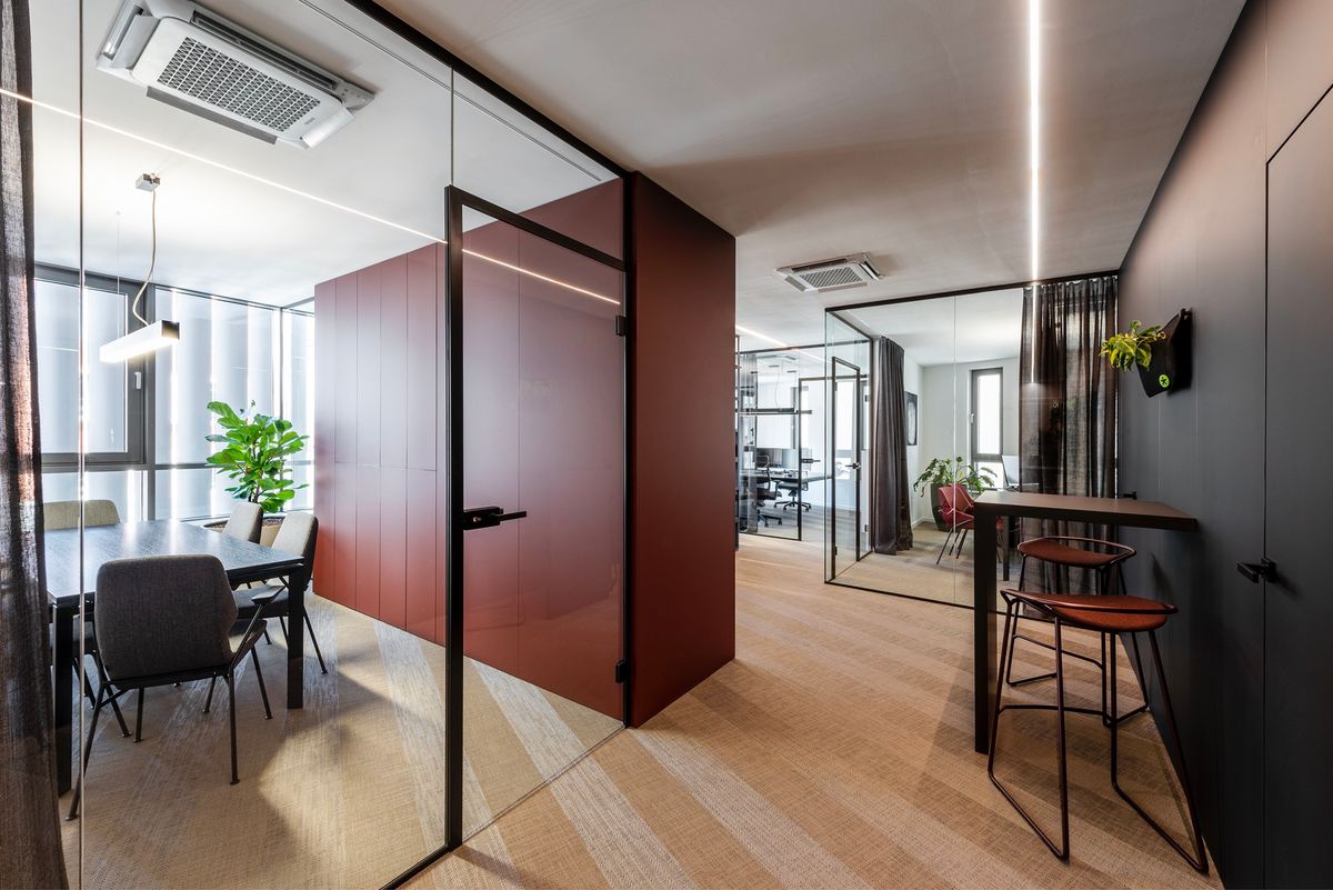 Malo drugačiji odvjetnički ured - Poslovni prostori - 1127