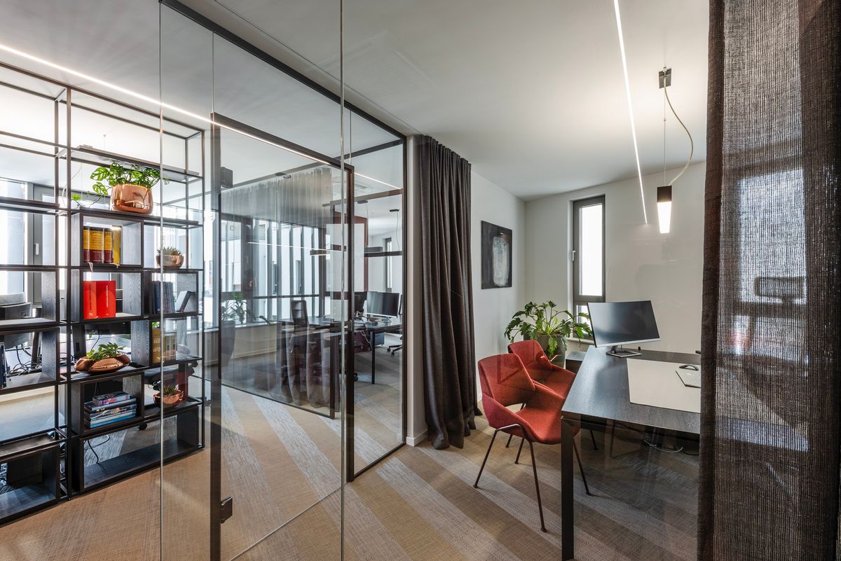 Malo drugačiji odvjetnički ured - Poslovni prostori - 1131