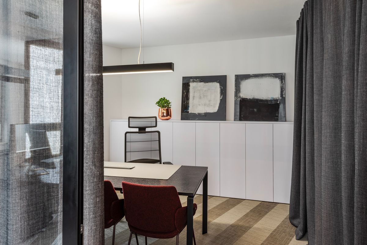 Malo drugačiji odvjetnički ured - Poslovni prostori - 1134