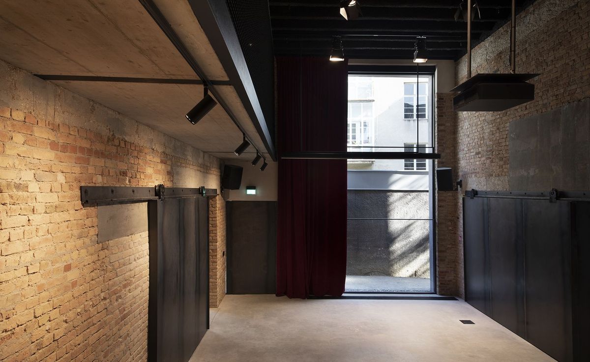 Urania - Poslovni prostori - 118