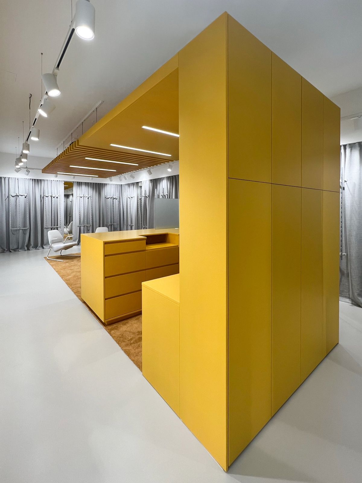 Interijer optike Ghetaldus u Rijeci – Adamićeva - Trgovački objekti - 1181