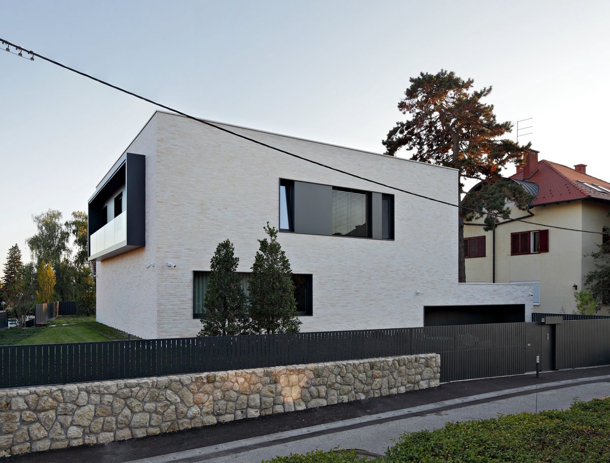 Obiteljska kuća na Tuškancu II - Kuće - 1311