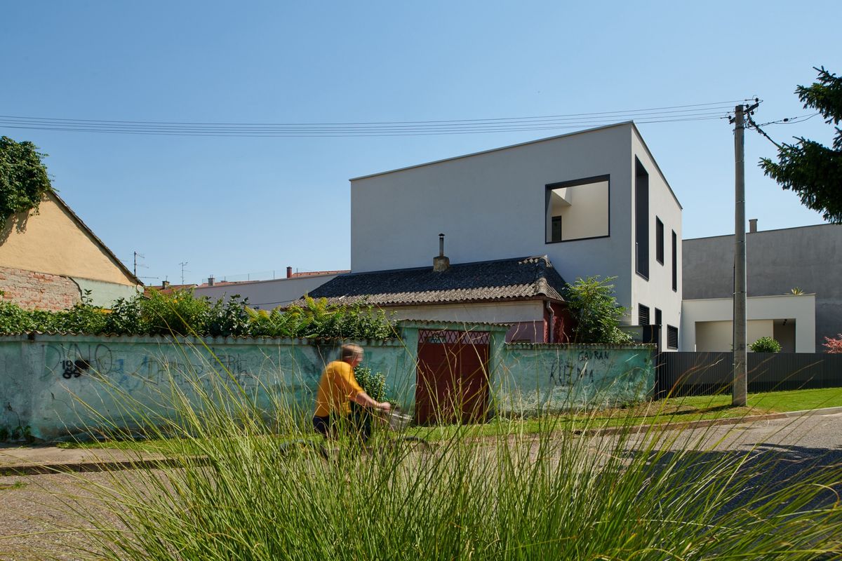 Obiteljska kuća u Slavonskom Brodu - Kuće - 1239